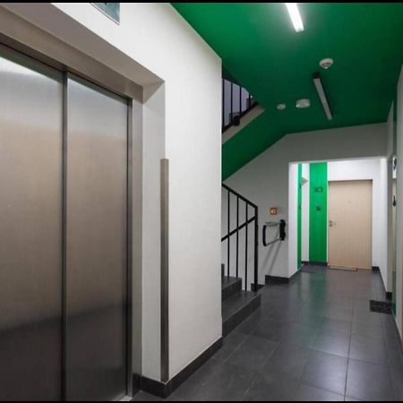 Shiraz Trio Apartament Warszawa Exteriör bild